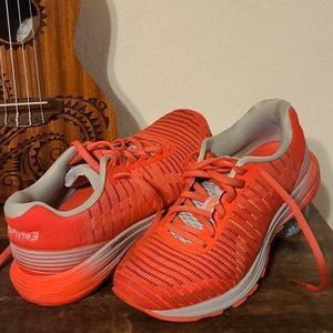 Asics Dynaflyte3 running shoes